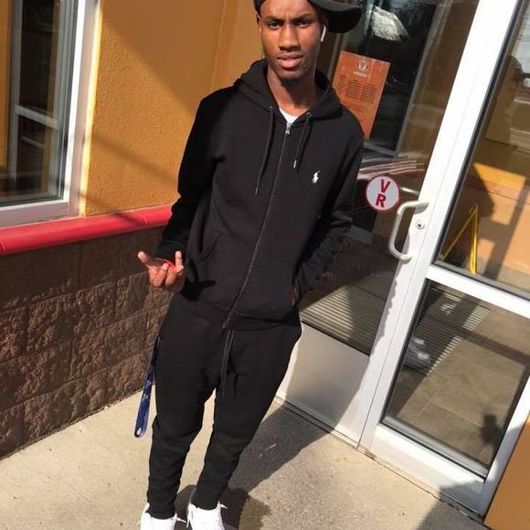 Meet your Posher, Robert - Picture 1 of 1